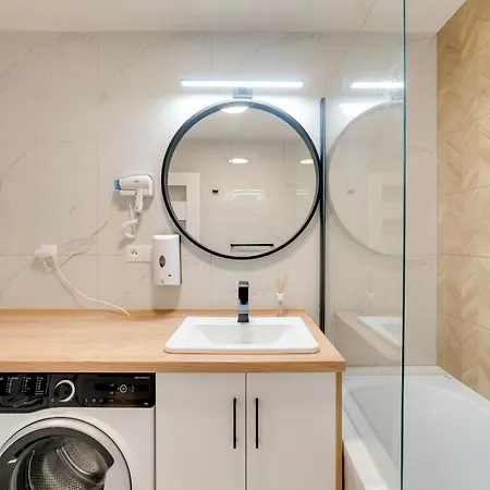 Ar Rezidencia Bellova Lägenhet *